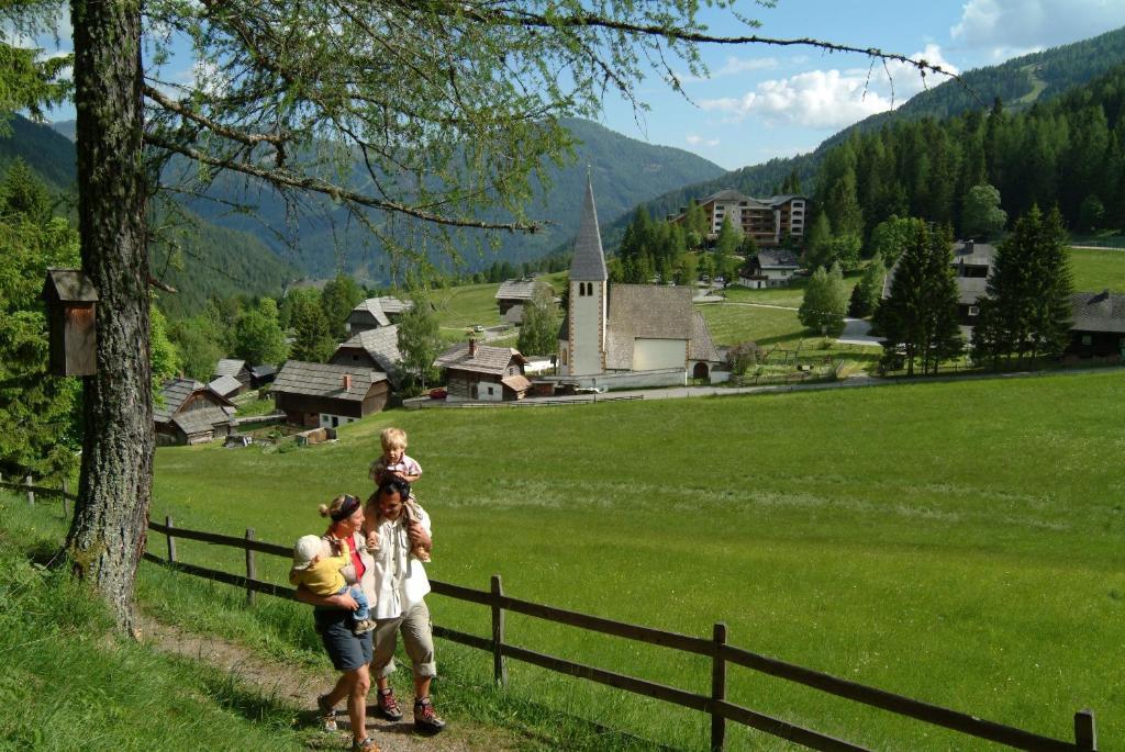 Hotel St. Oswald Bad Kleinkirchheim Exterior photo